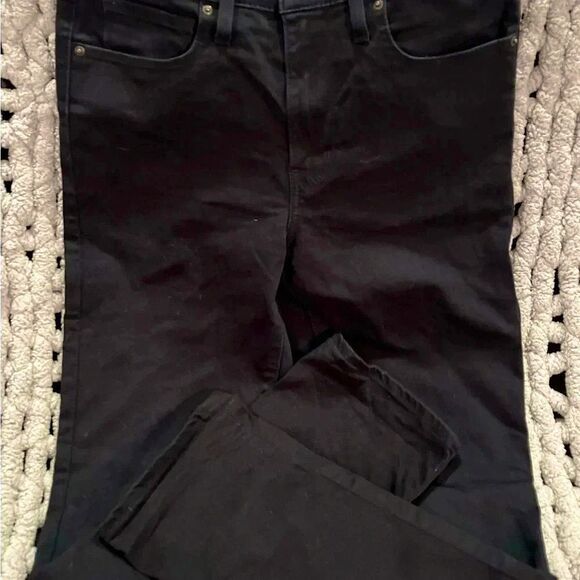 Levi’s Premium 724 High Rise Straight Black Jeans - Picture 1 of 7